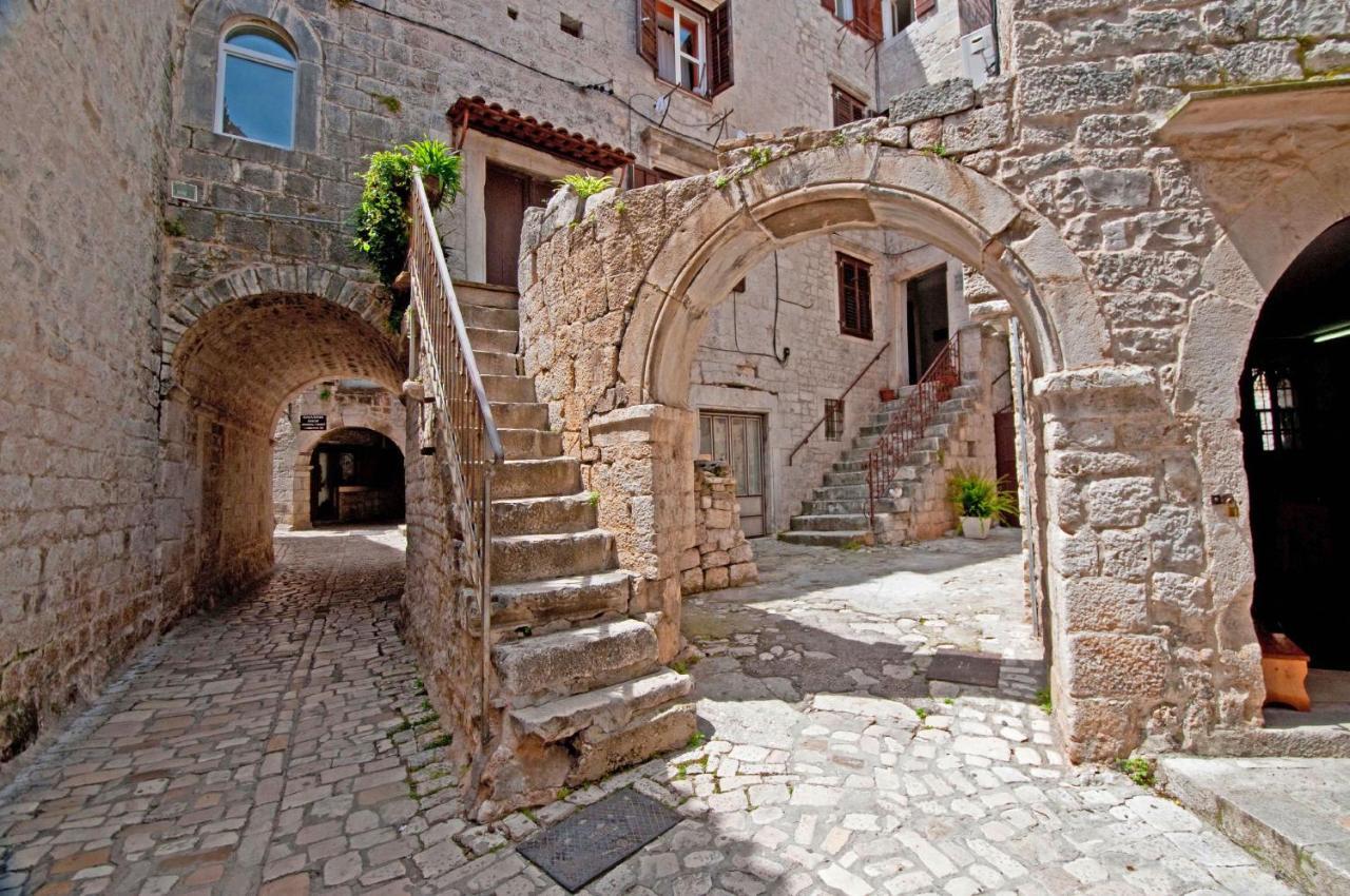 Smuketa In Trogir Haus Fuer 4 Personen别墅 外观 照片